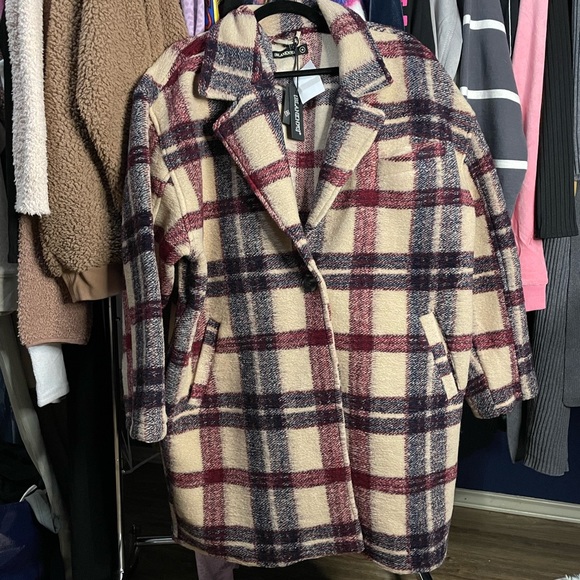 Blank NYC Lightweight Teddy Coat - Picture 2 of 2